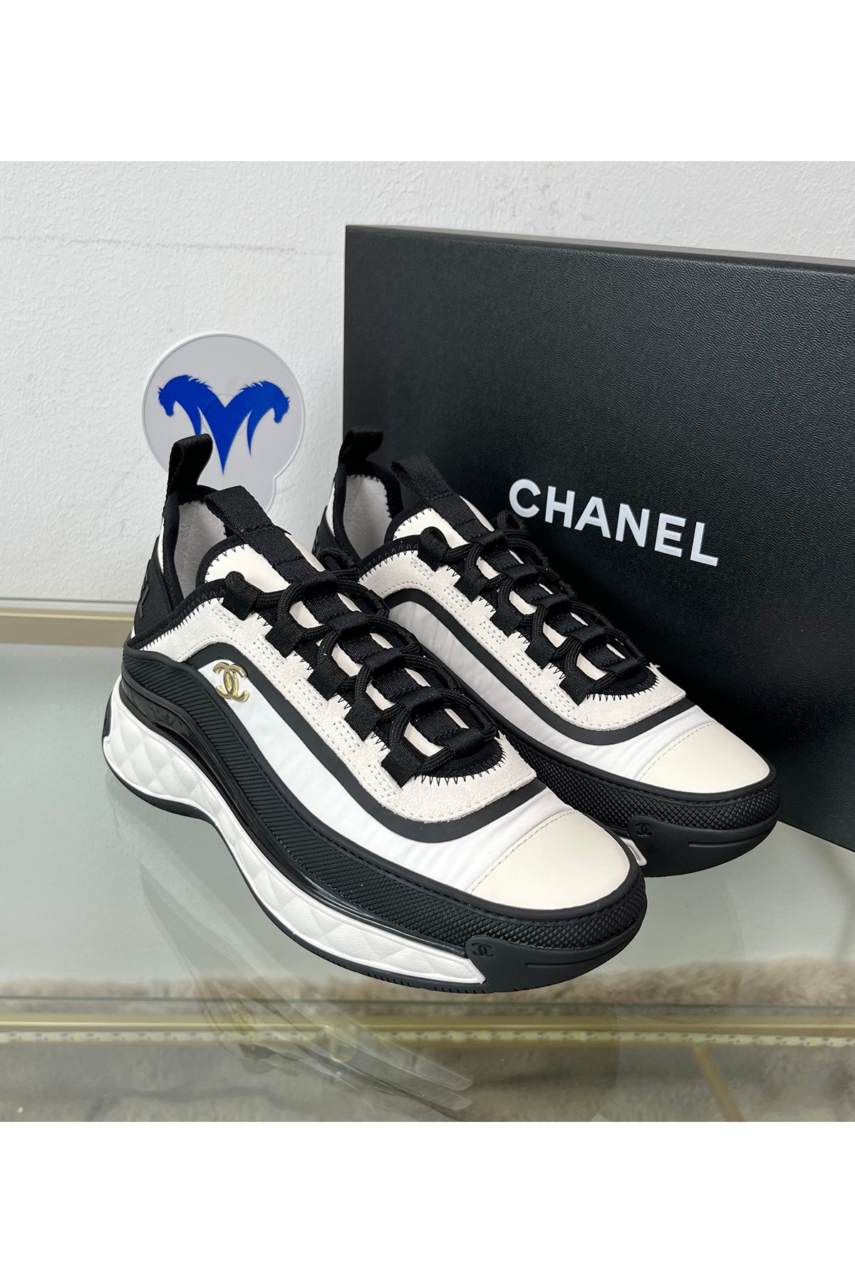 106036 Women Shoes - 24HEARTZ