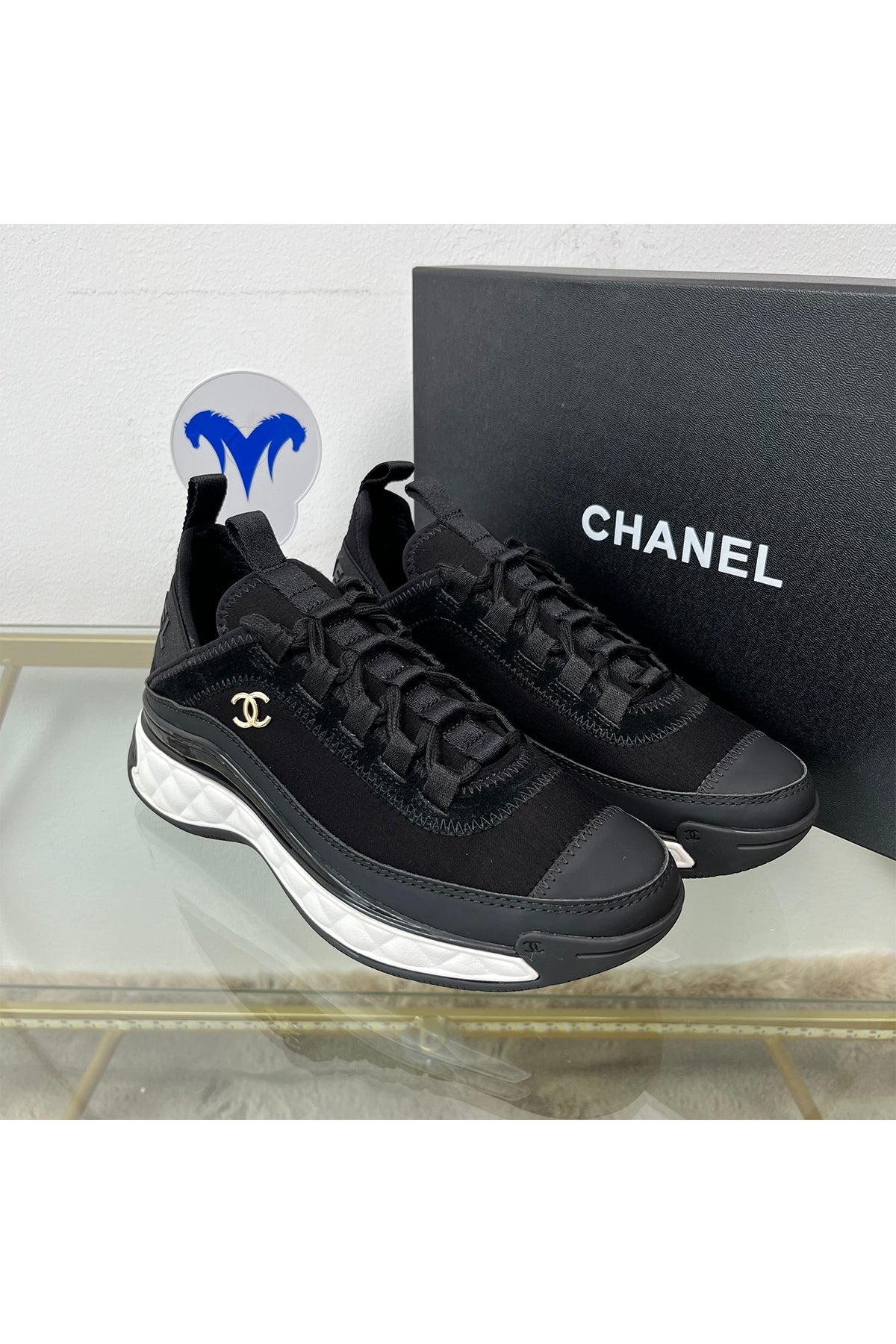 106042 Women Shoes - 24HEARTZ