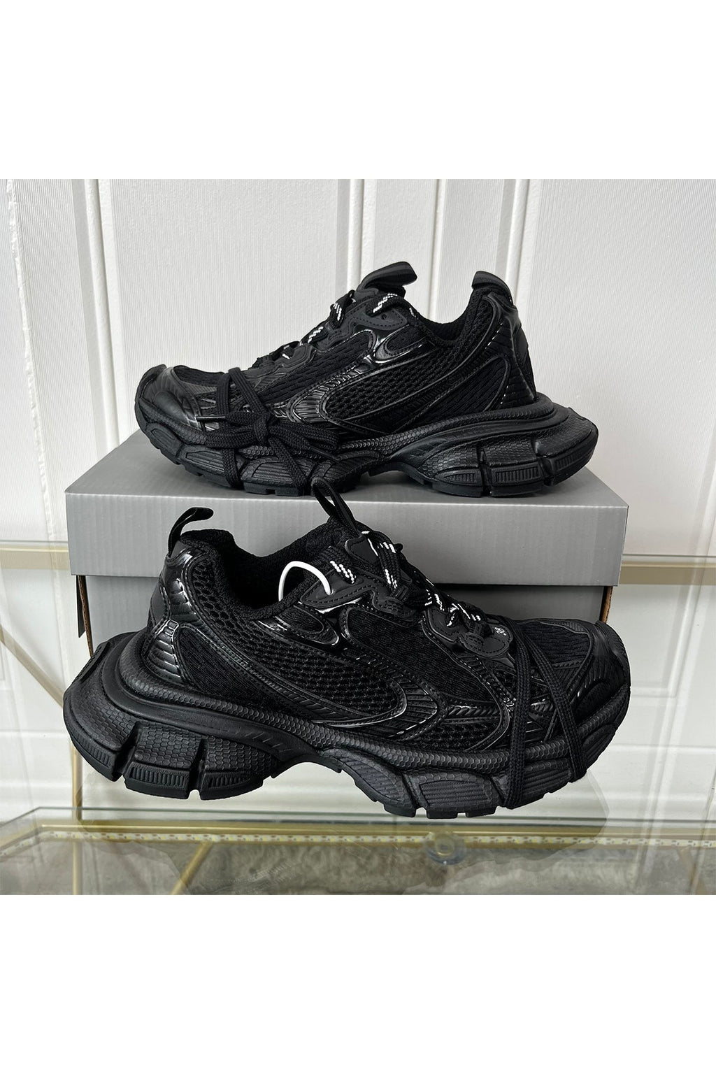 106632 Women Shoes - 24HEARTZ