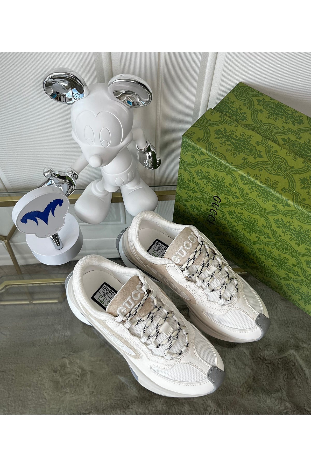 107182 Women Shoes - 24HEARTZ