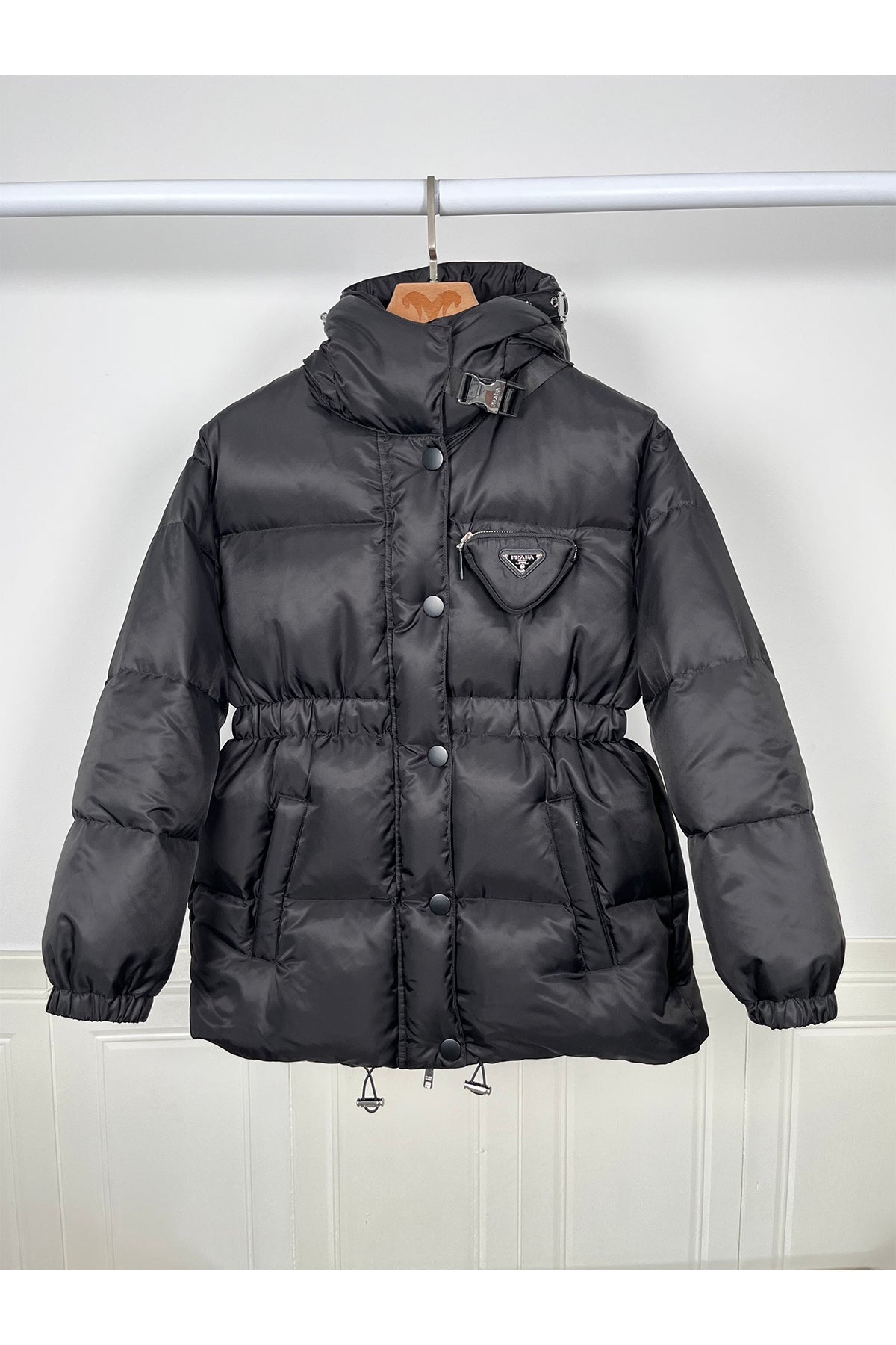 108646 Women Jackets - 24HEARTZ