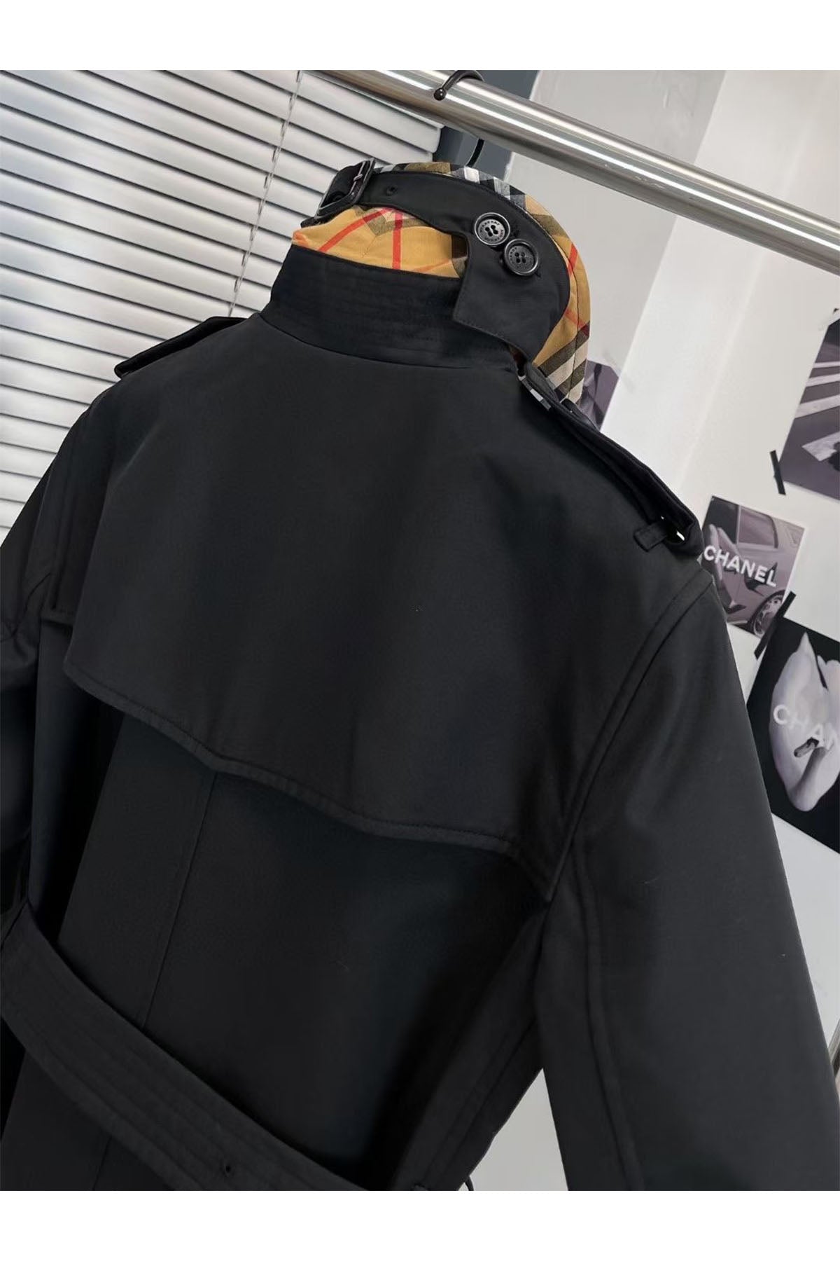 111251 Women Jackets - 24HEARTZ