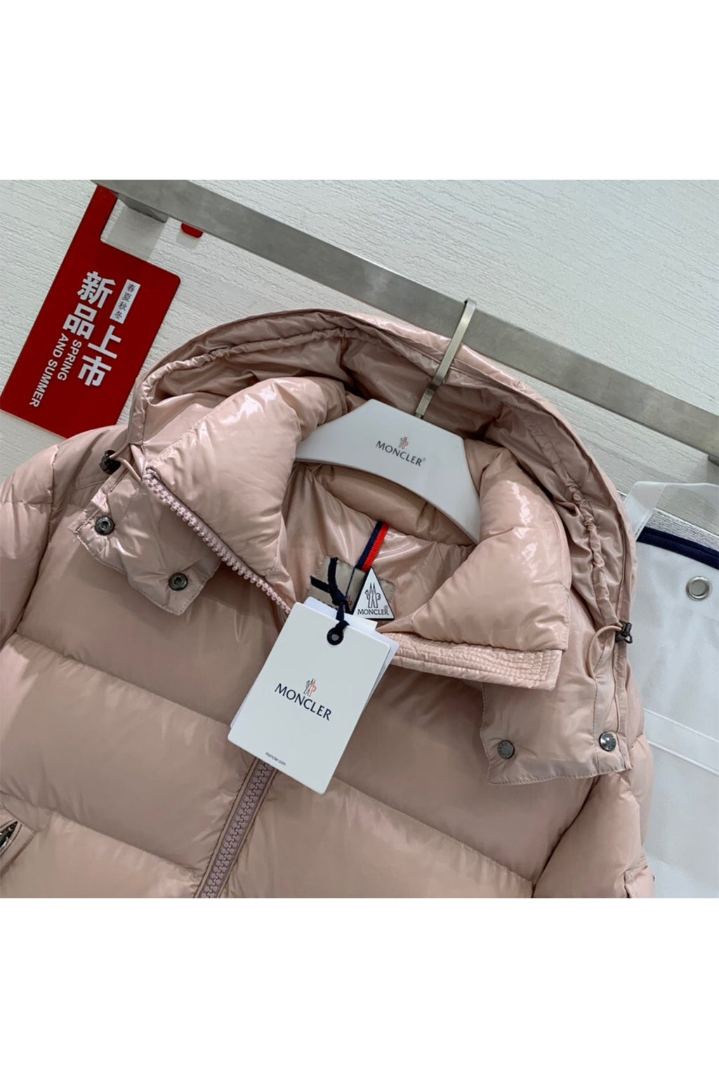 114913 Women Jackets - 24HEARTZ