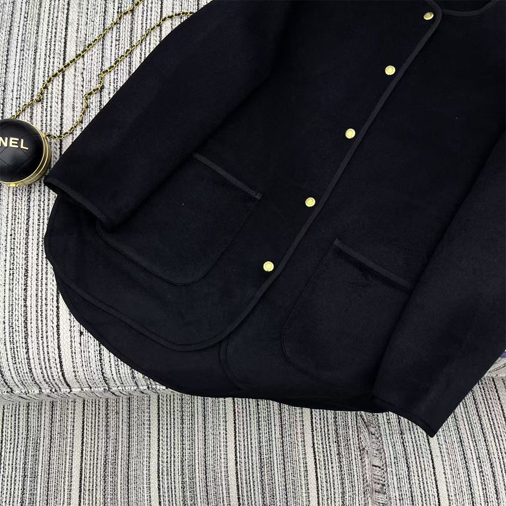 121921 Women Jackets - 24HEARTZ