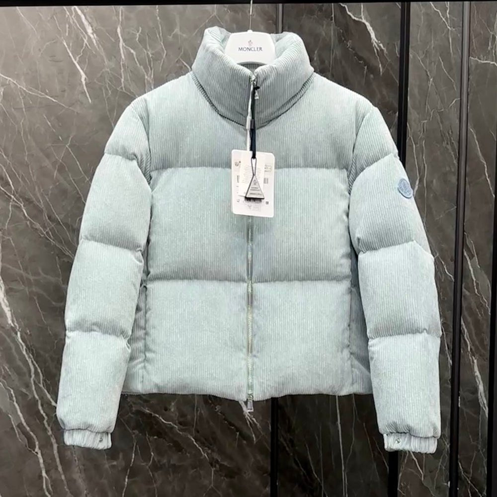 121935 Women Jackets - 24HEARTZ