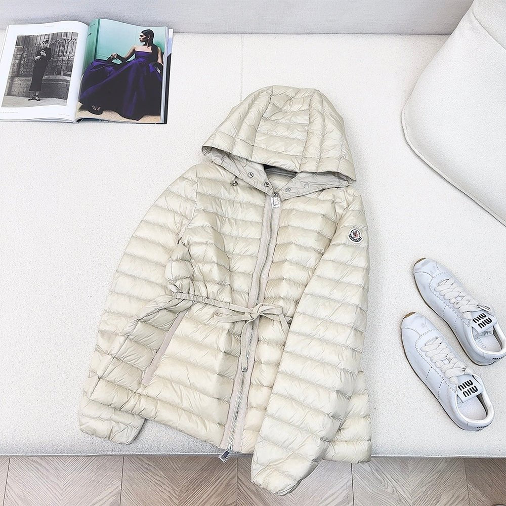 121936 Women Jackets - 24HEARTZ