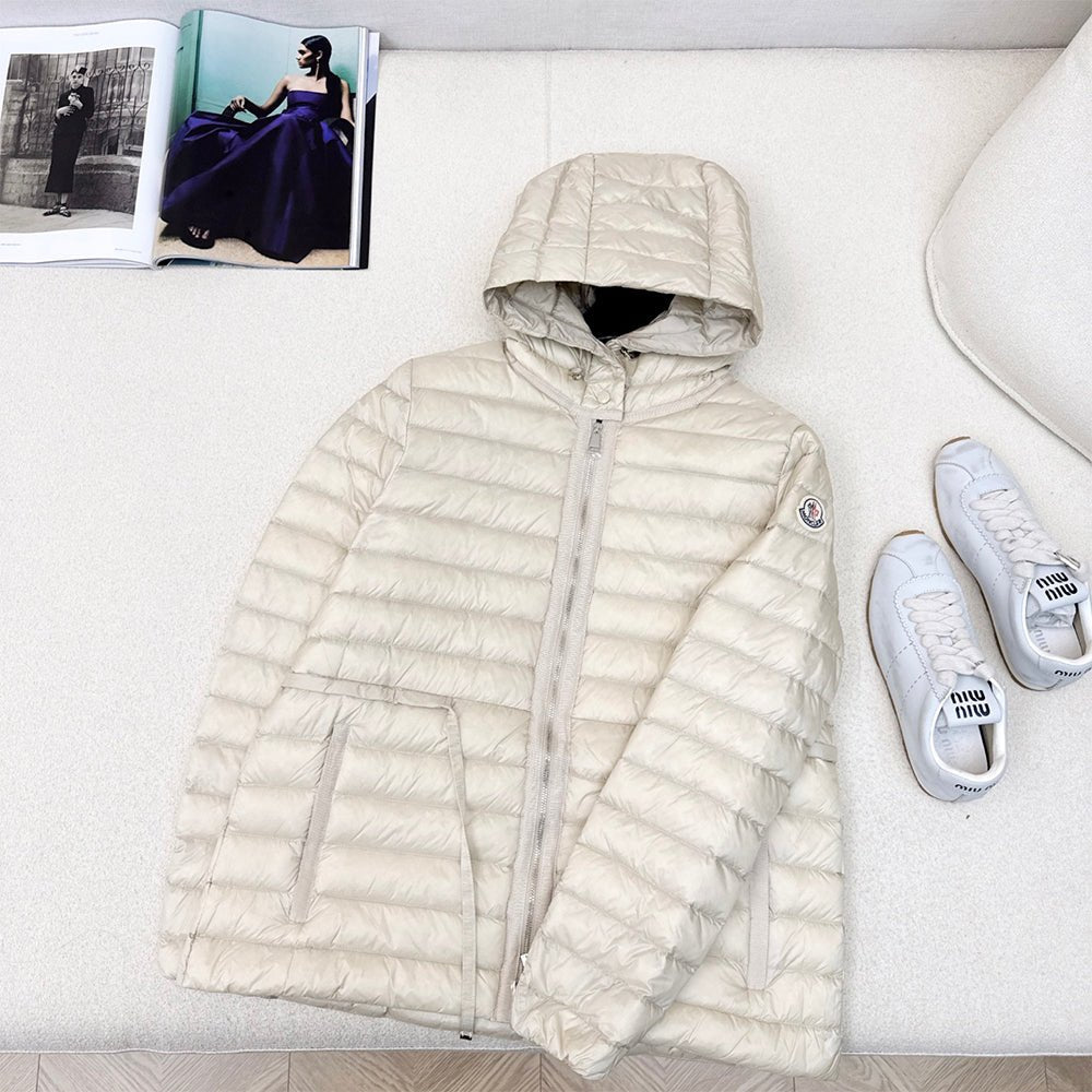 121936 Women Jackets - 24HEARTZ