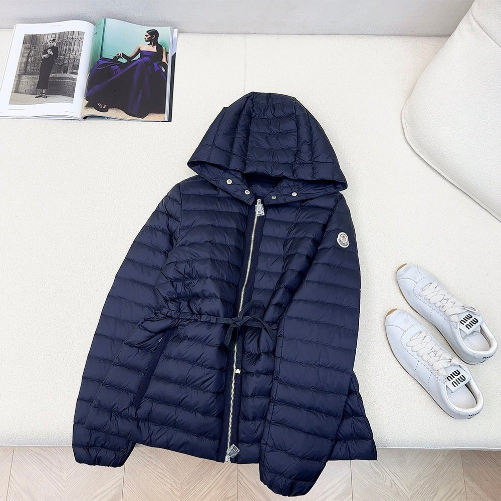 121937 Women Jackets - 24HEARTZ