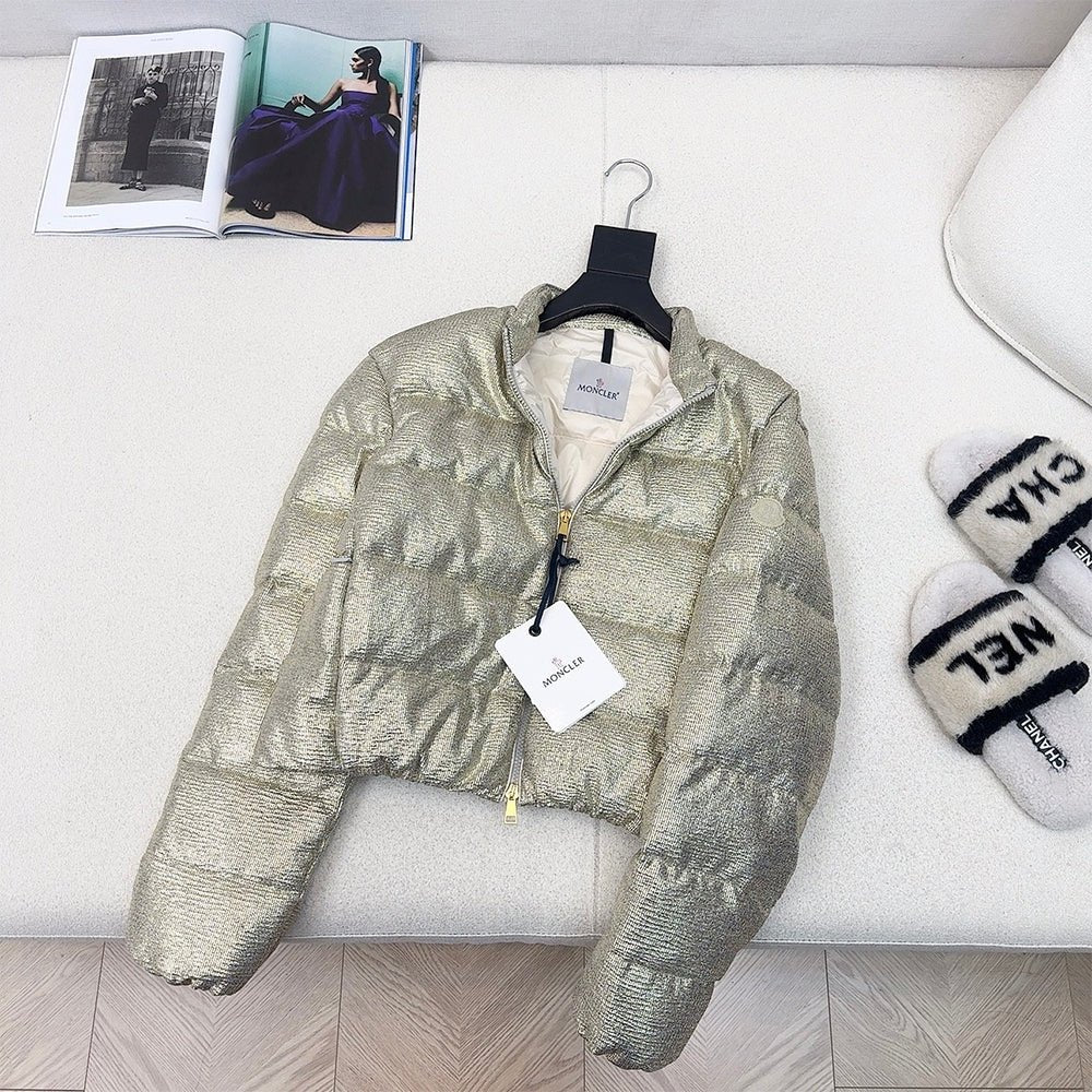 121947 Women Jackets - 24HEARTZ