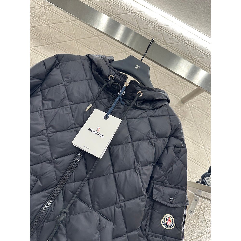 121949 Women Jackets - 24HEARTZ