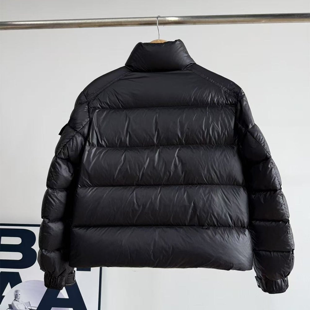 121963 Women Jackets - 24HEARTZ