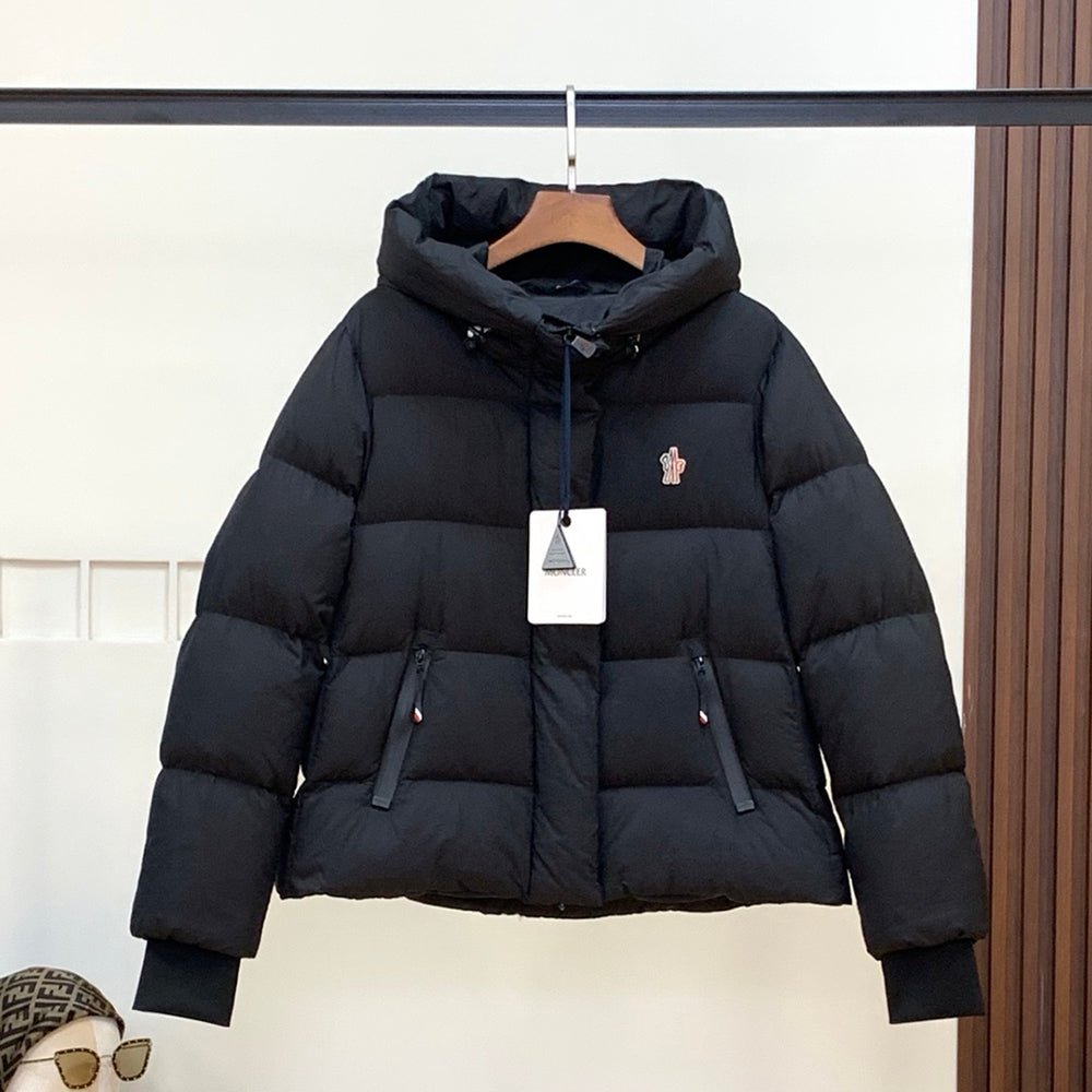 121989 Women Jackets - 24HEARTZ