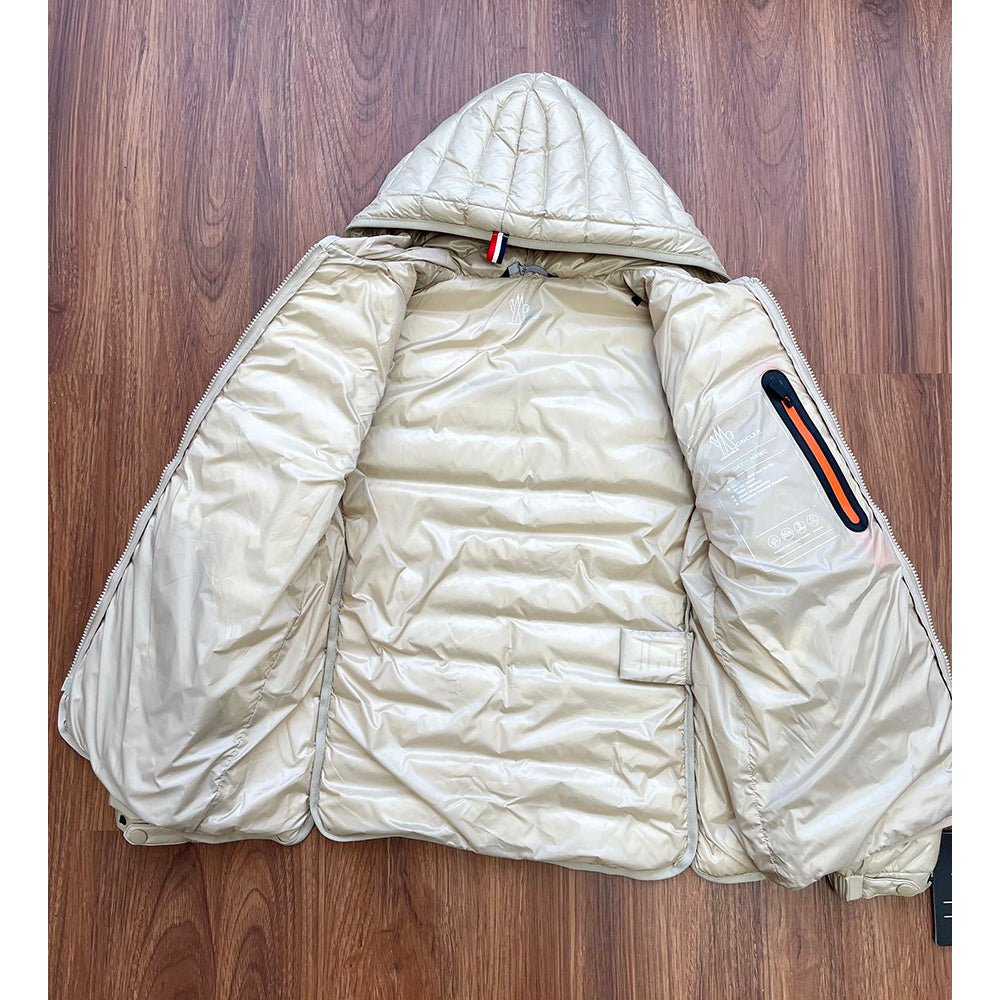 122008 Women Jackets - 24HEARTZ