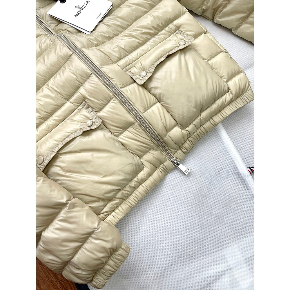 122010 Women Jackets - 24HEARTZ