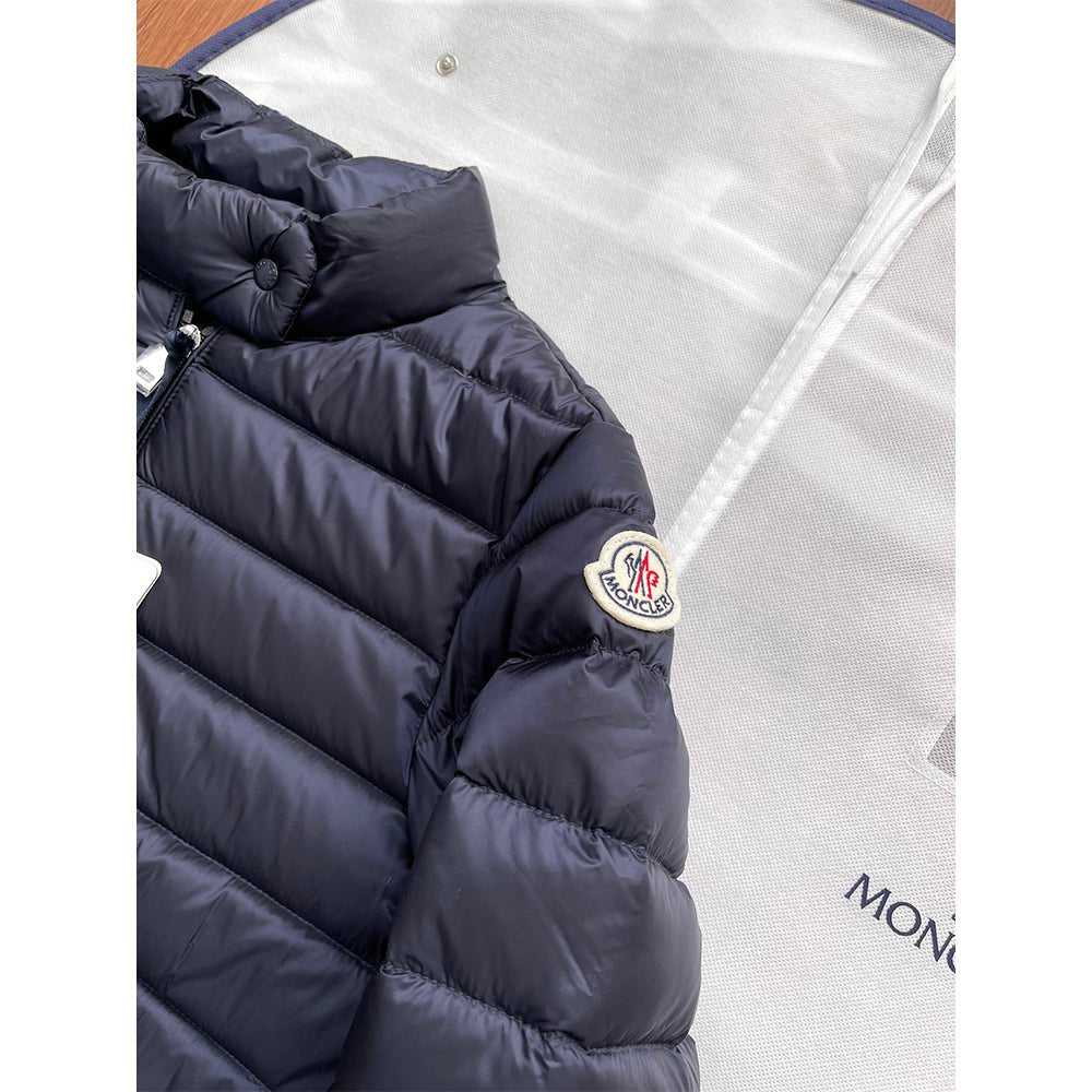 122011 Women Jackets - 24HEARTZ