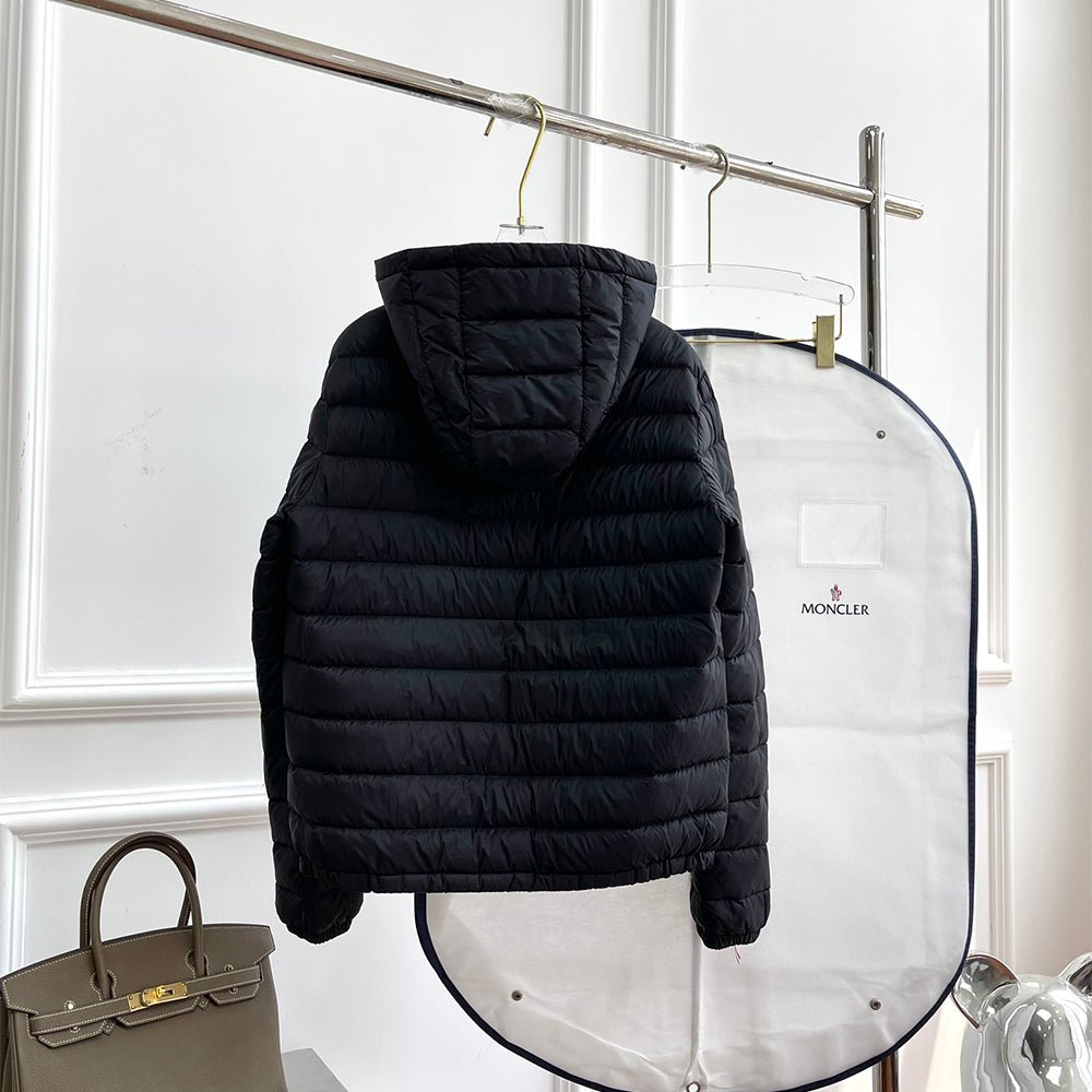 122012 Women Jackets - 24HEARTZ