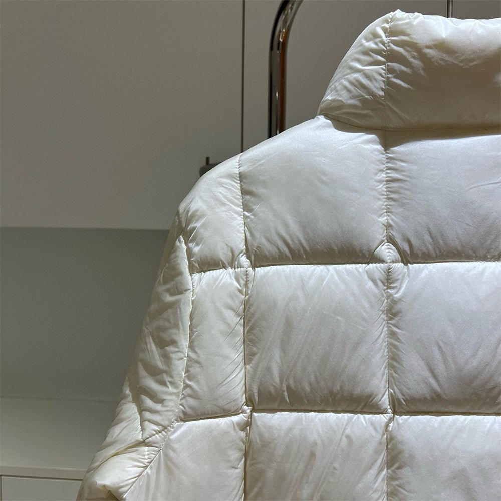 122015 Women Jackets - 24HEARTZ