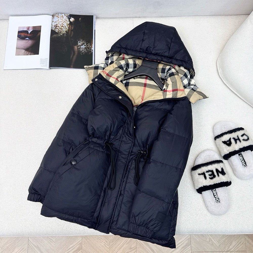 122192 Women Jackets - 24HEARTZ