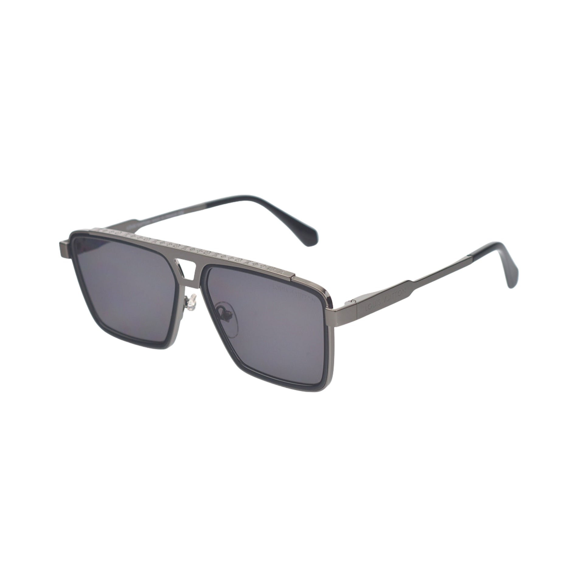 Eyewear 110