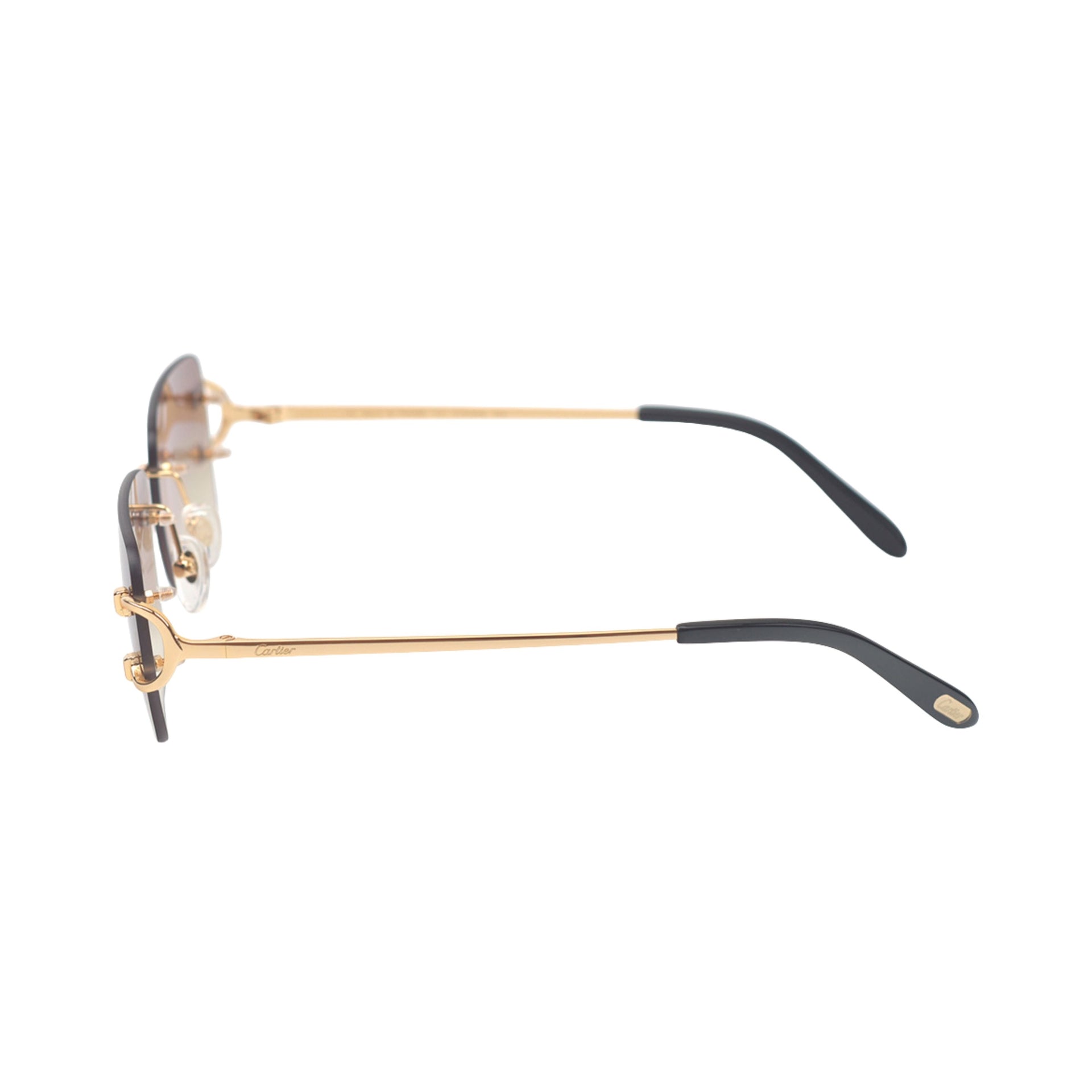 Eyewear 112