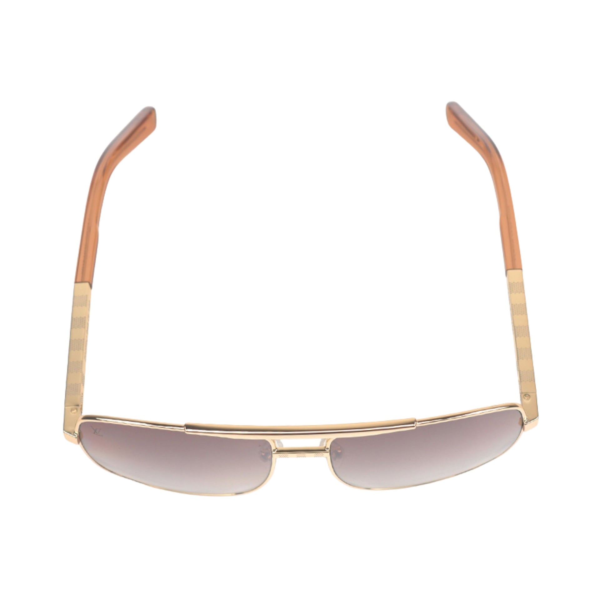 Eyewear 114
