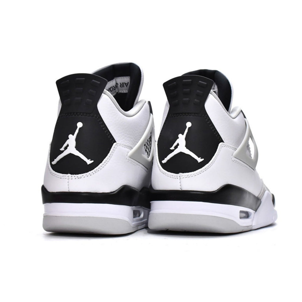 Sneaker AJ 435