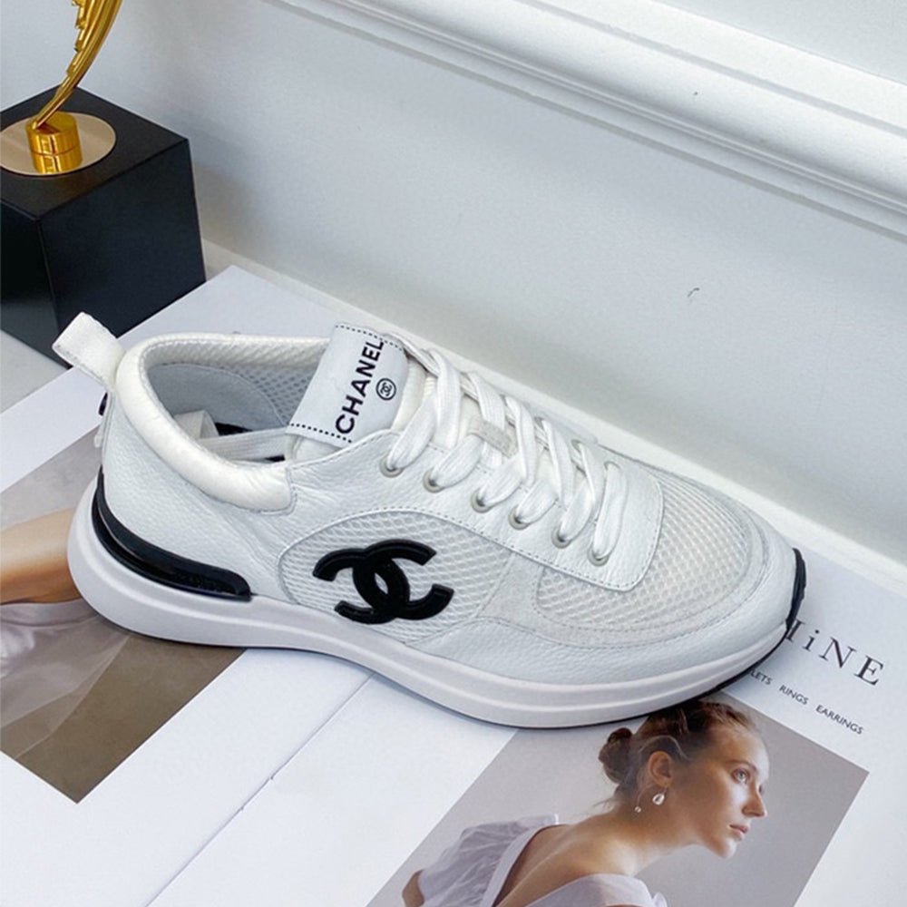 84825 Women Shoes - 24HEARTZ