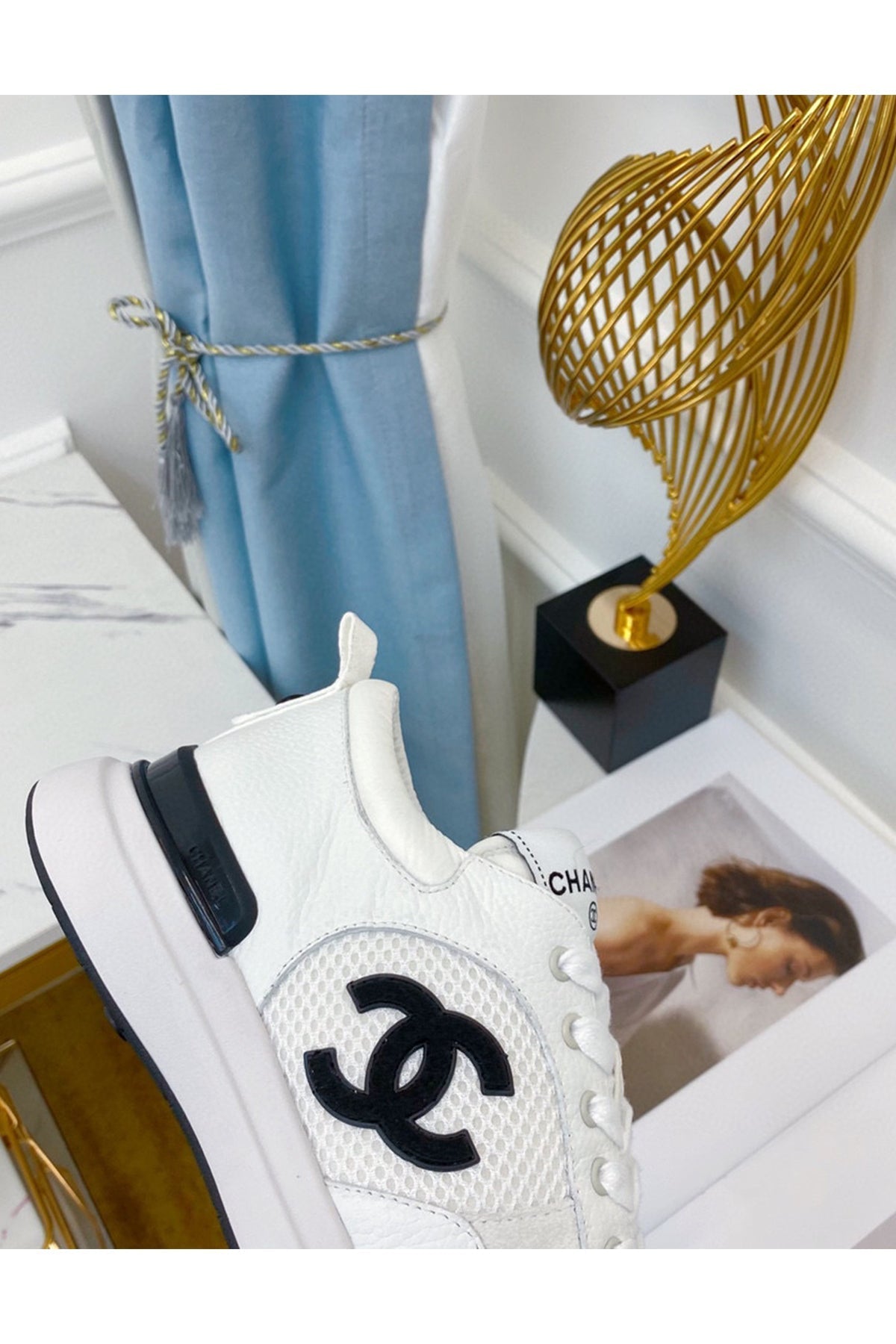 84825 Women Shoes - 24HEARTZ