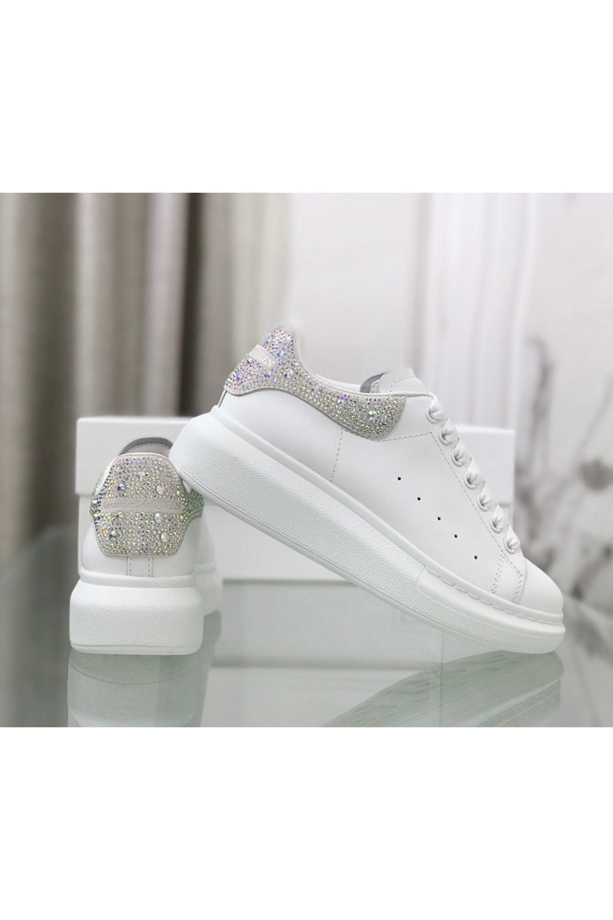 91288 Women Shoes - 24HEARTZ