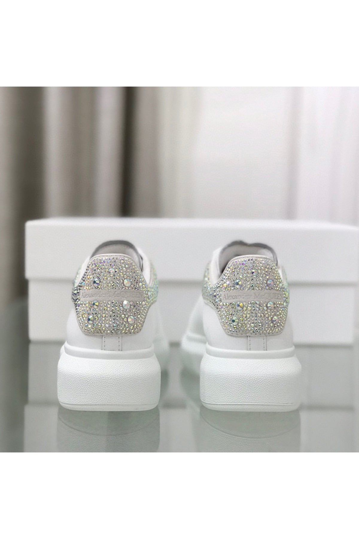 91288 Women Shoes - 24HEARTZ