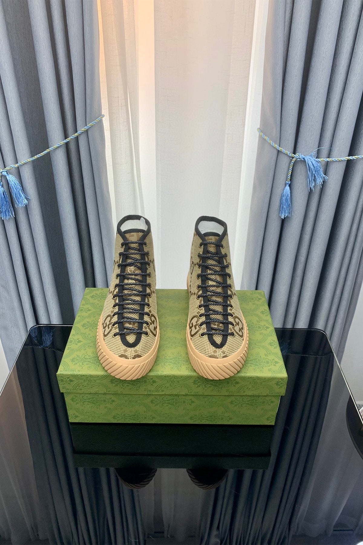 98387 Women Shoes - 24HEARTZ