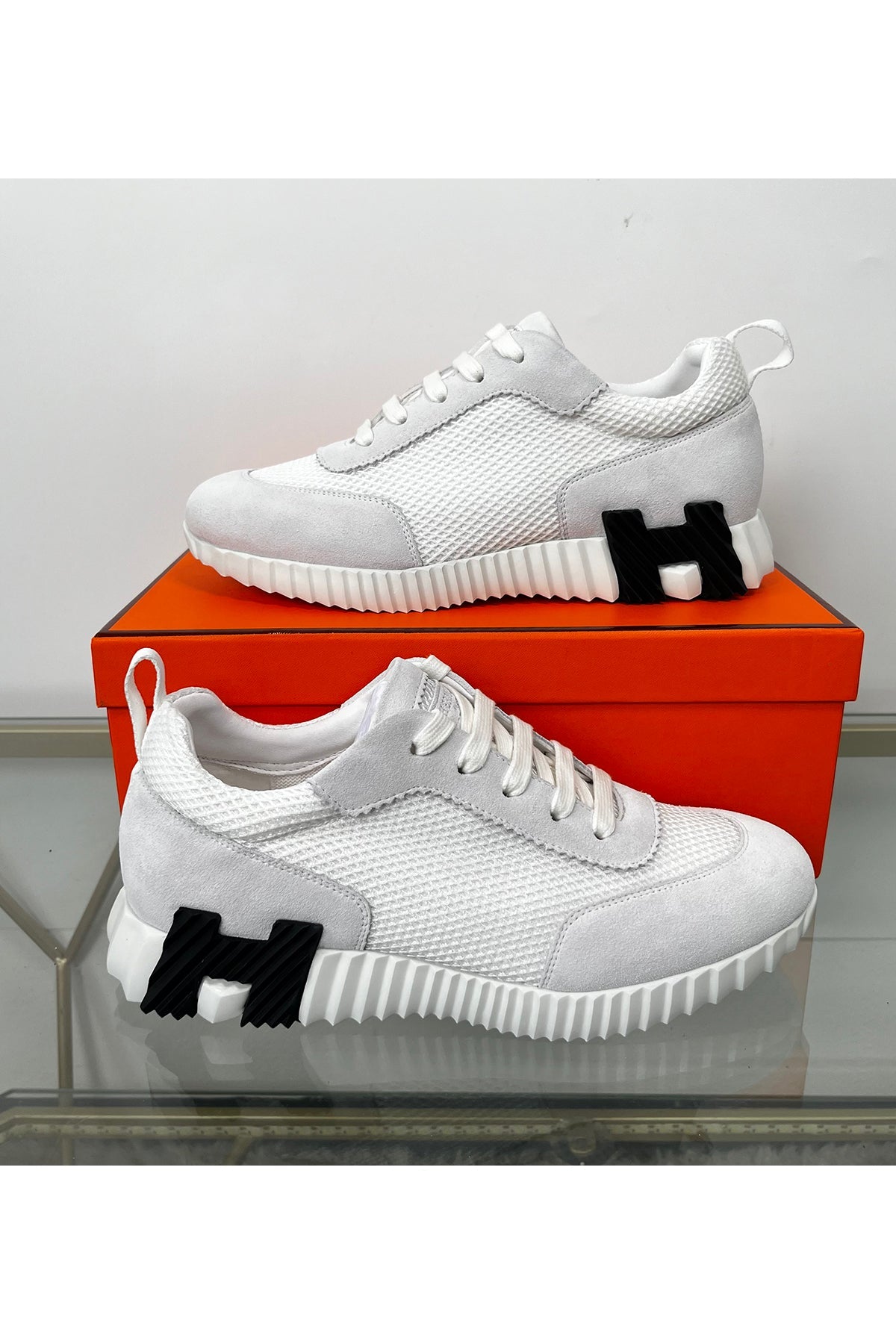 Bouncing Sneaker Women Shoes - 24HEARTZ