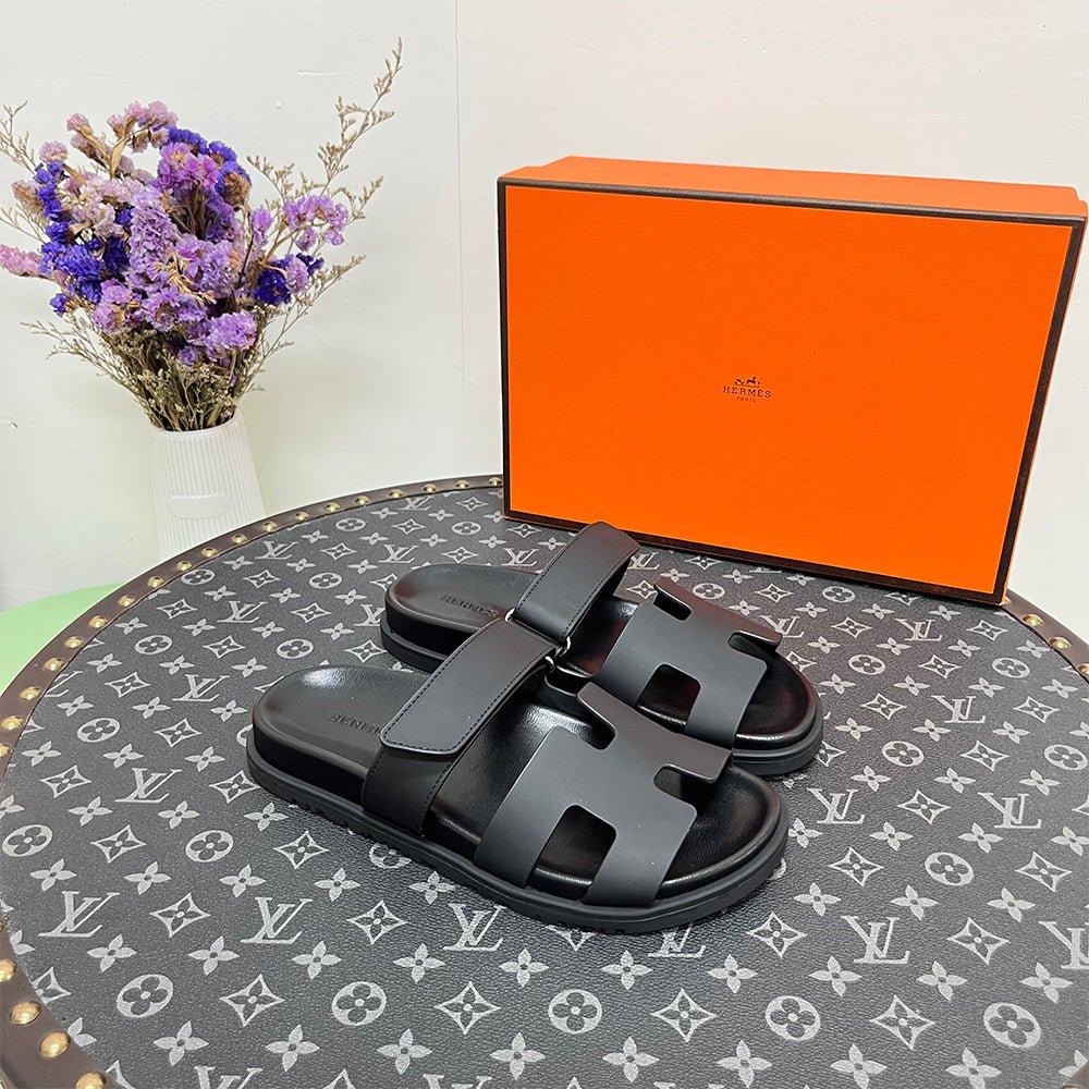 Chypre Sandal - 24HEARTZ