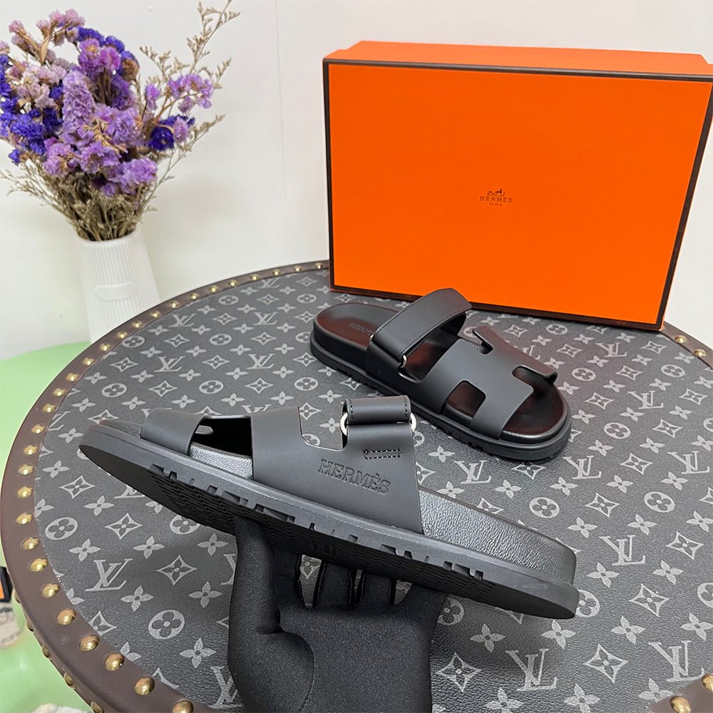 Chypre Sandal - 24HEARTZ