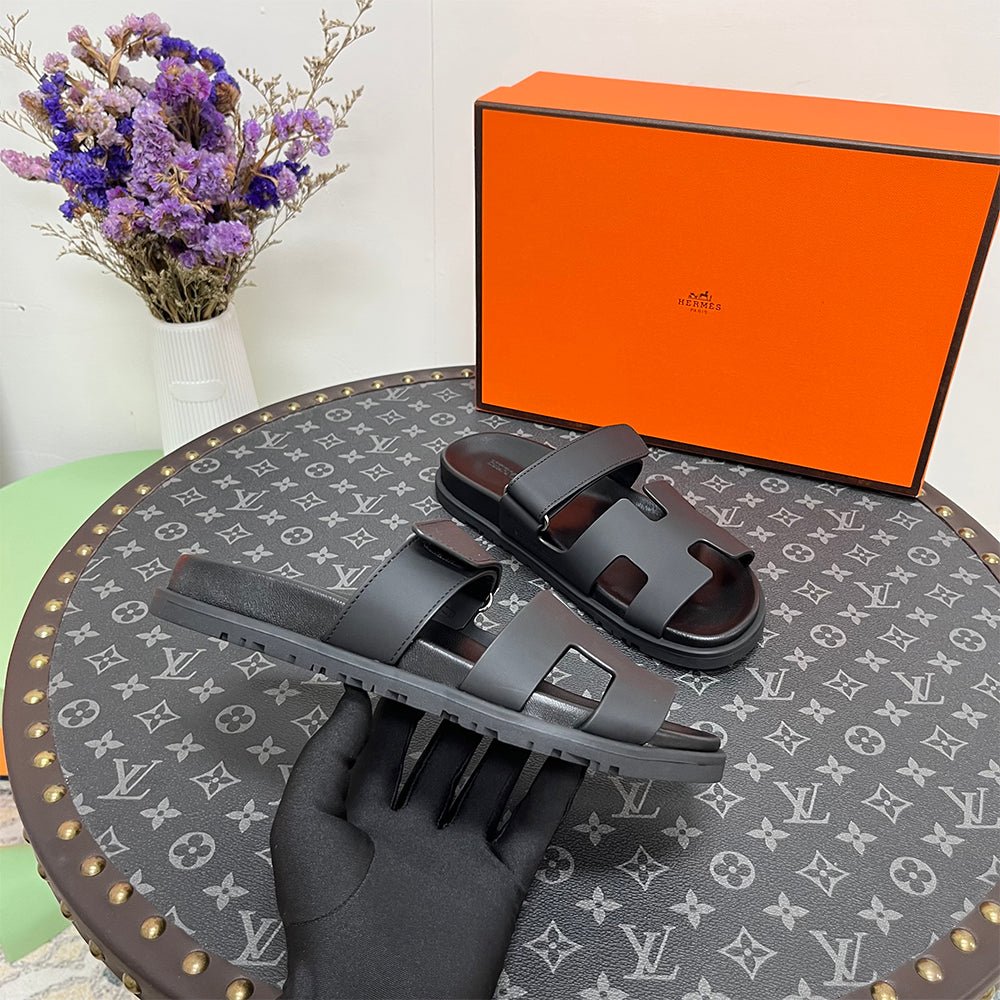 Chypre Sandal - 24HEARTZ