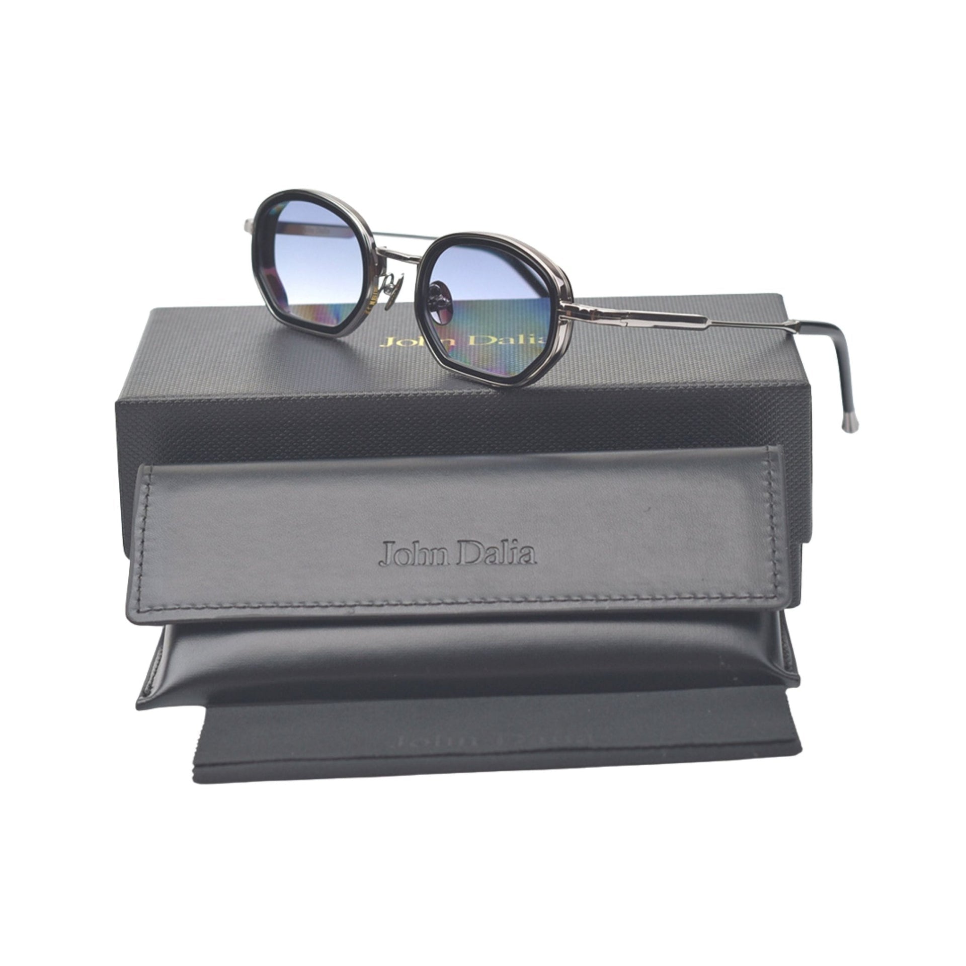 Eyewear 46 - 24HEARTZ