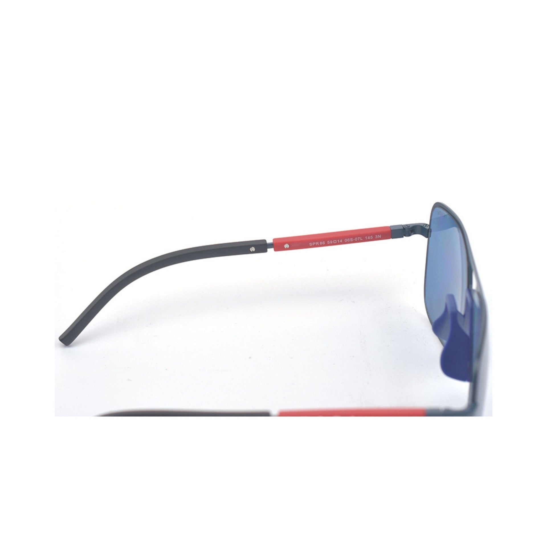 Eyewear 61 - 24HEARTZ