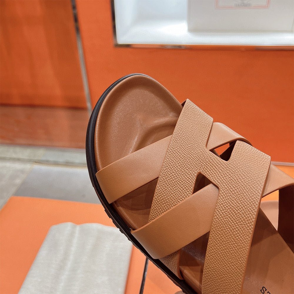 Kazimir Sandal - 24HEARTZ