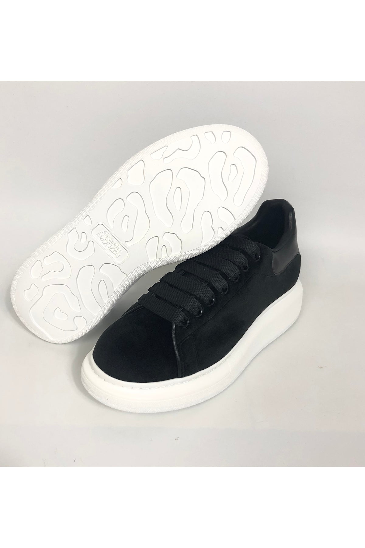 Oversized Sneaker Women Shoes - 24HEARTZ