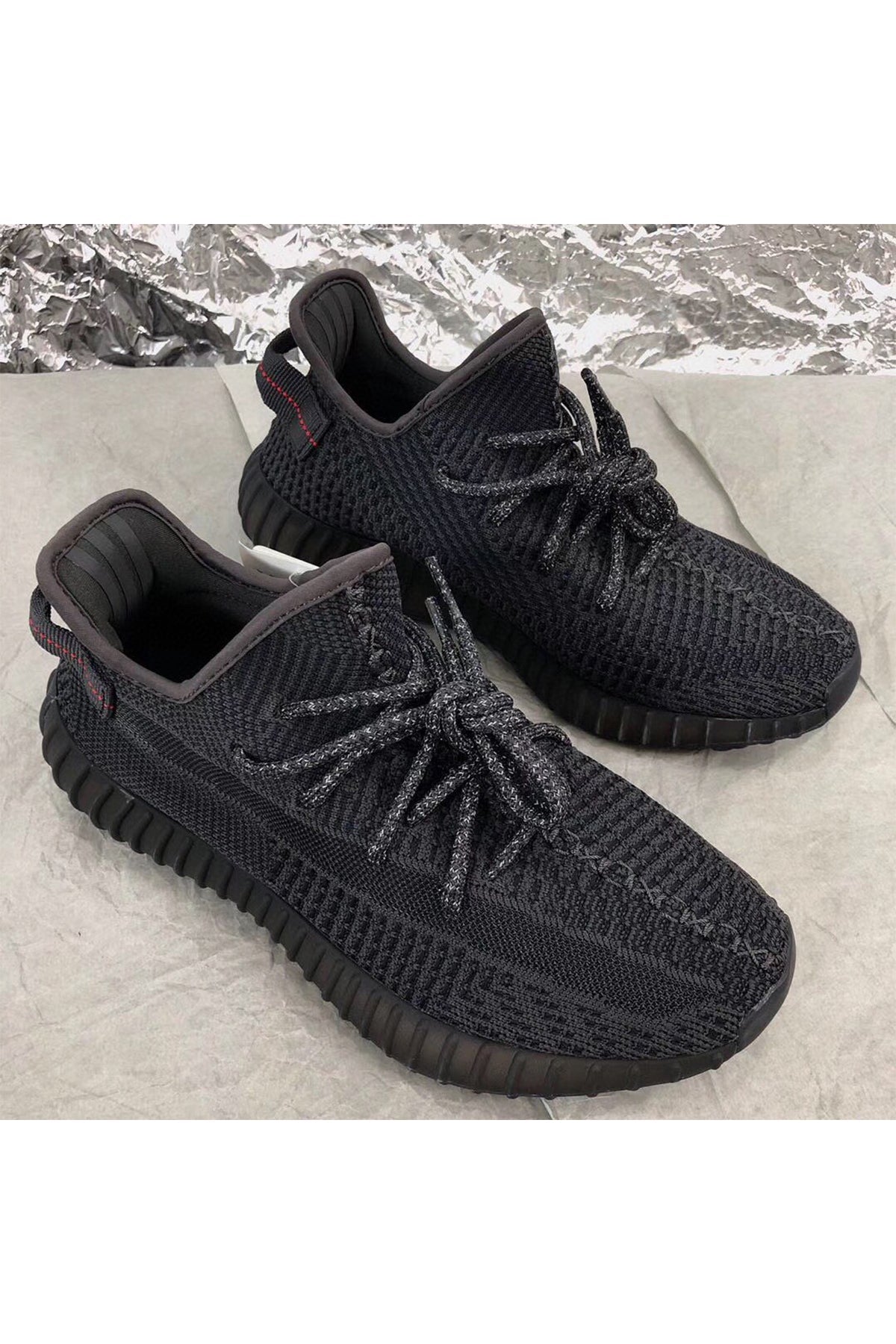 Yeezy 350 Women Shoes - 24HEARTZ